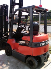 Toyota 7FB15 (5 Meter Lifting Height)