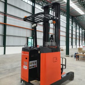 electric reach truck selangor